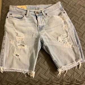 Hollister Cut off Jeans